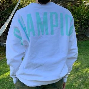 Super dope Champion reverse weave sweatshirt✅